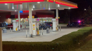 Shell Xpress Mart Gas Station Shooting in Kansas City, MO Leaves One Man Dead.