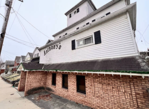 Anthony’s Bar Shooting in Vandergrift, PA Injures Three Men, Including a Bystander.